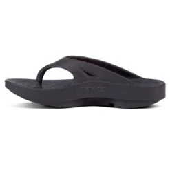 OOfos Unisex OOriginal Sandal - Black- Regular (D) -Fashion Shoes Shop 1000BLK shot4 932x680 d8686cd2 6628 4c0f 8698 93c9182c8631