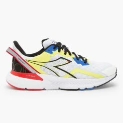 Diadora Men's Mythos Blushield Volo 3 Running Shoe- White/Black/Yellow Fluo - Regular (D)